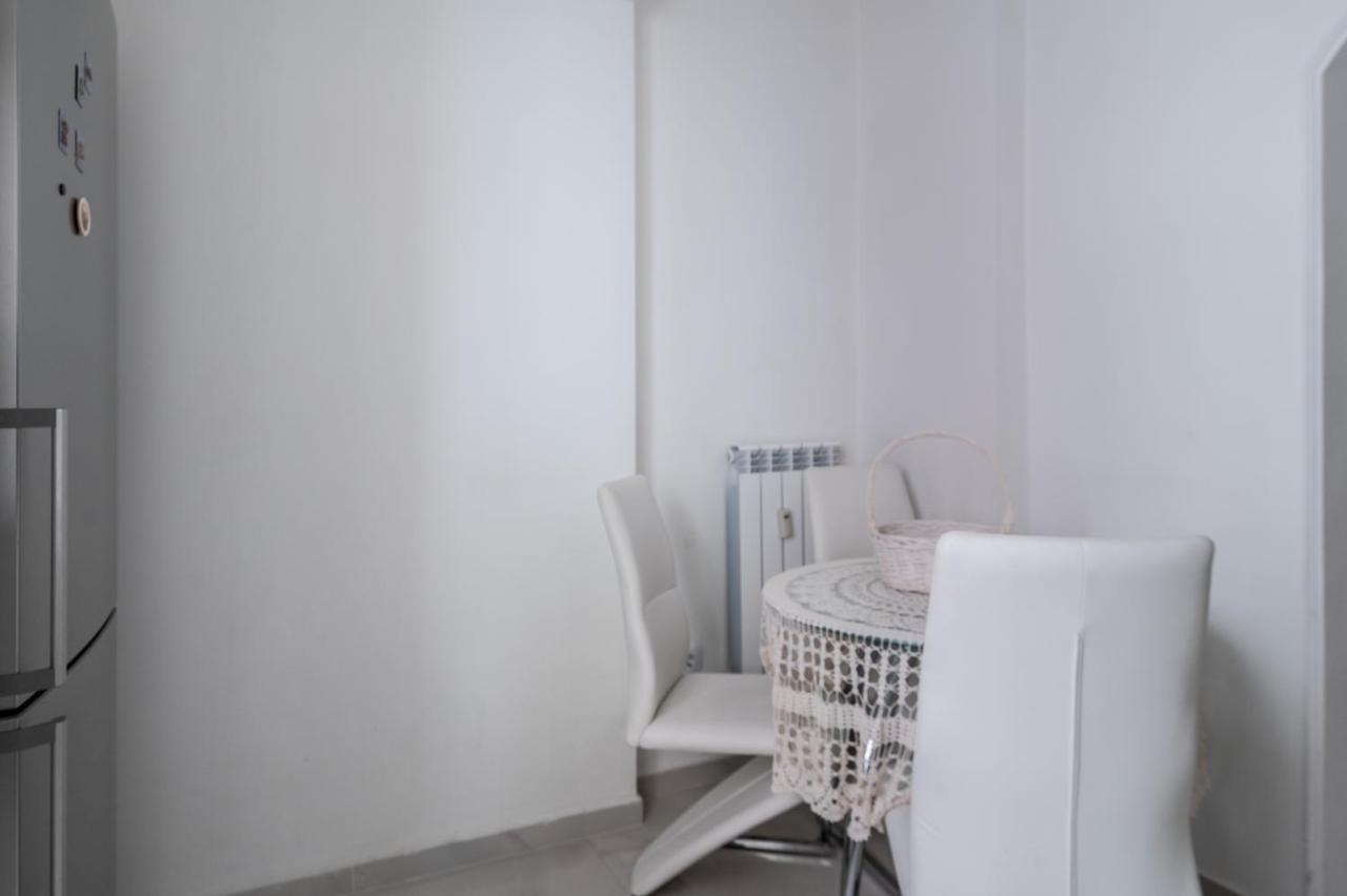 Central 2-Bd Bright Apartment In Sofia By Flat Mаnager Exterior foto